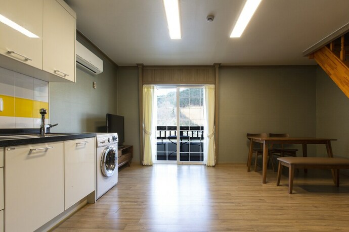 Imagen de la habitación del Hotel Alegre. Foto 17