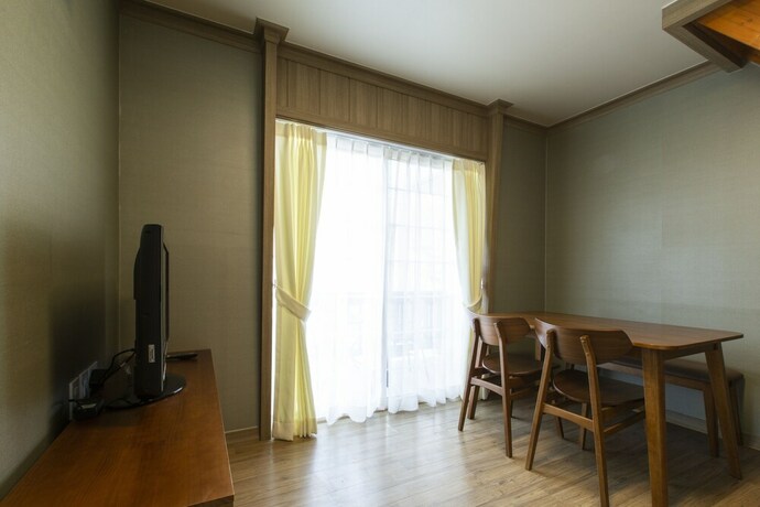 Imagen de la habitación del Hotel Alegre. Foto 22