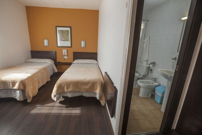 Imagen de la habitación del Hotel Alegret. Foto 3