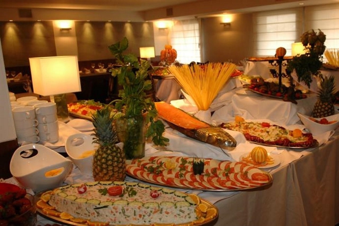 Imagen general del Hotel Alegria President. Foto 5