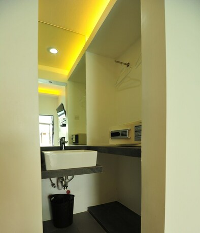Imagen de la habitación del Hotel Alegria Water Front Beach House. Foto 21