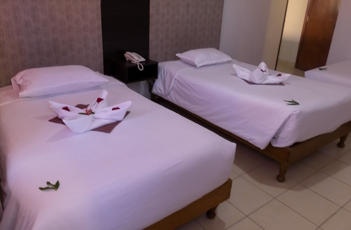 Imagen de la habitación del Hotel Alegrias inn hotel. Foto 3