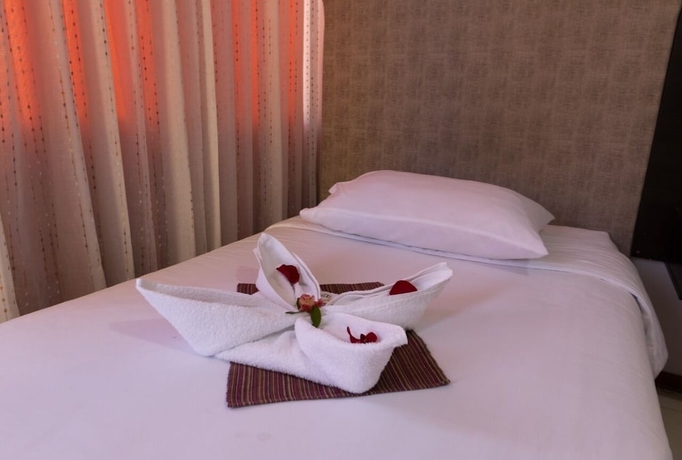 Imagen de la habitación del Hotel Alegrias inn hotel. Foto 10