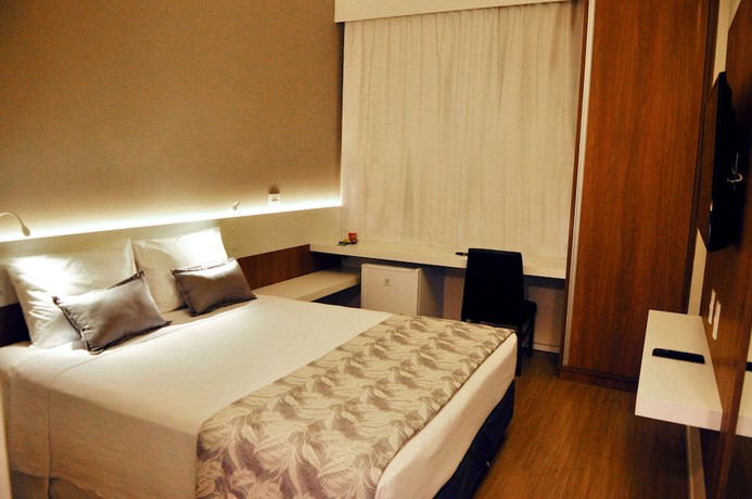 Imagen de la habitación del Hotel Alegro, Jarinu. Foto 12