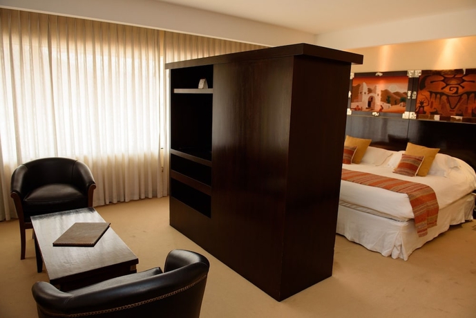 Imagen de la habitación del Hotel Alejandro I. Foto 7