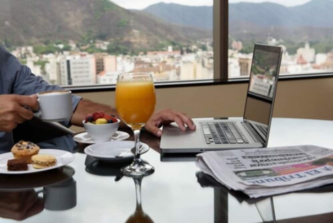 Imagen de la habitación del Hotel Alejandro I. Foto 10