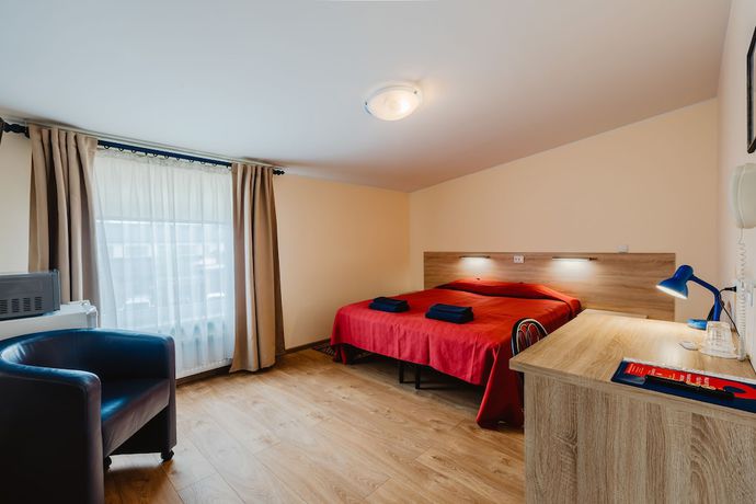Imagen de la habitación del Hotel Aleksandri. Foto 15