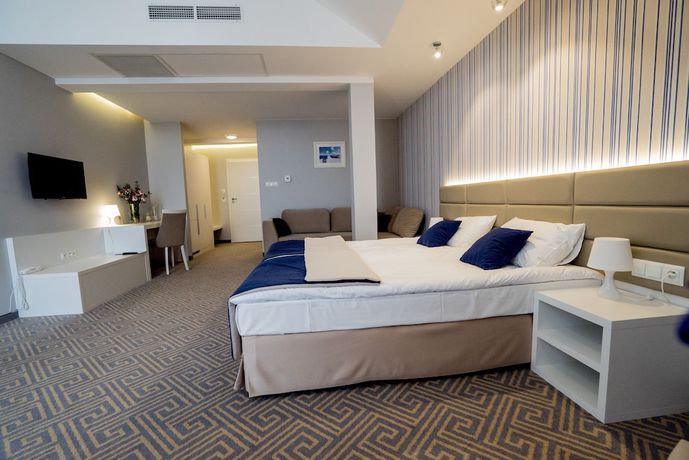 Imagen de la habitación del Hotel Aleksandria. Foto 8