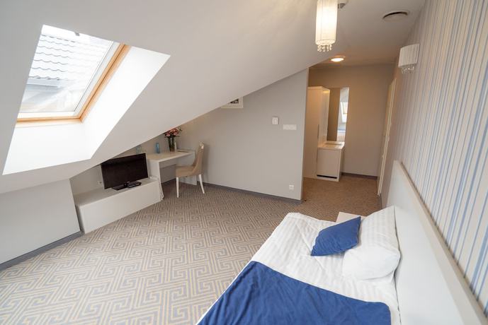 Imagen de la habitación del Hotel Aleksandria. Foto 13
