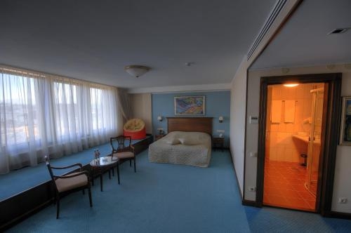 Imagen de la habitación del Hotel Aleksandrovskiy Grand. Foto 8