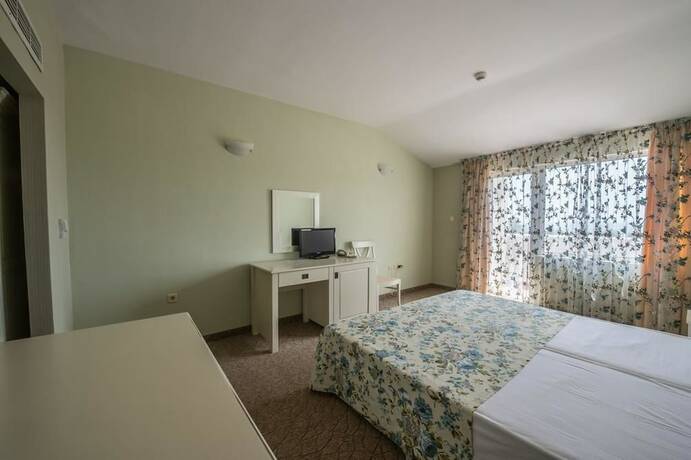 Imagen de la habitación del Hotel Alekta. Foto 19