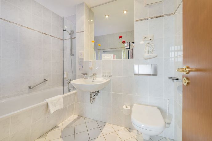 Imagen de la habitación del Hotel Alekto. Foto 13