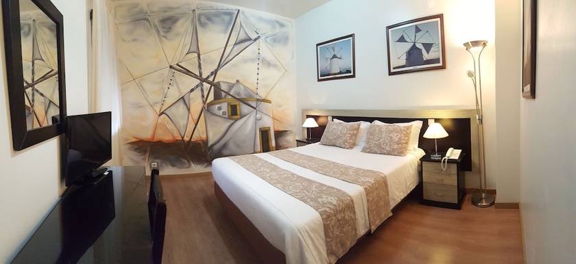 Imagen de la habitación del Hotel Aleluia. Foto 13