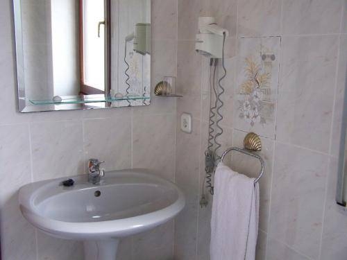 Imagen general del Hotel Alemar. Foto 10