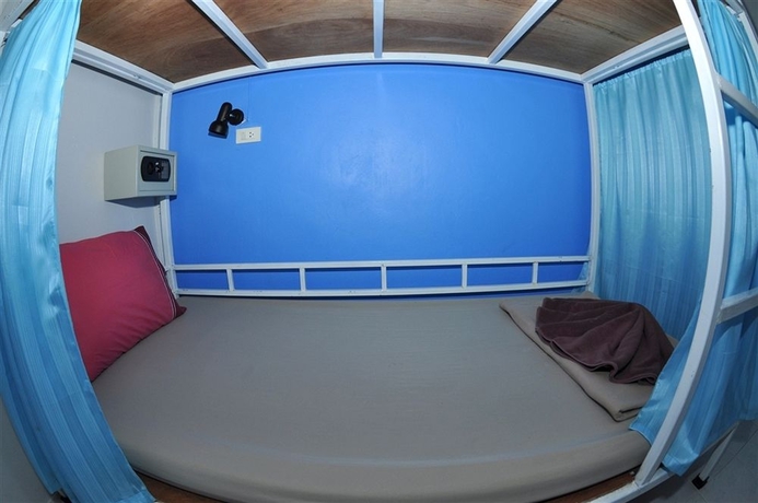 Imagen de la habitación del Hotel Alena Dorm Room. Foto 12