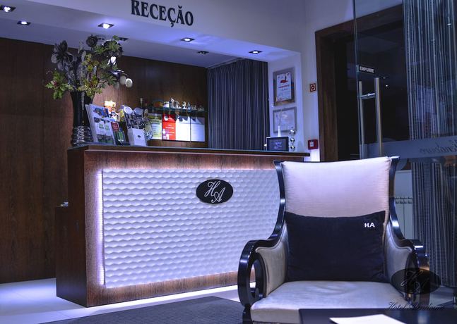 Imagen de los interiores del Hotel Alendouro. Foto 11