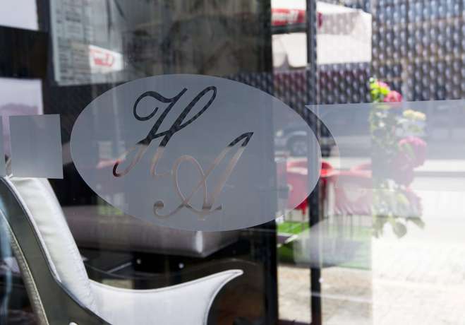 Imagen de los interiores del Hotel Alendouro. Foto 12