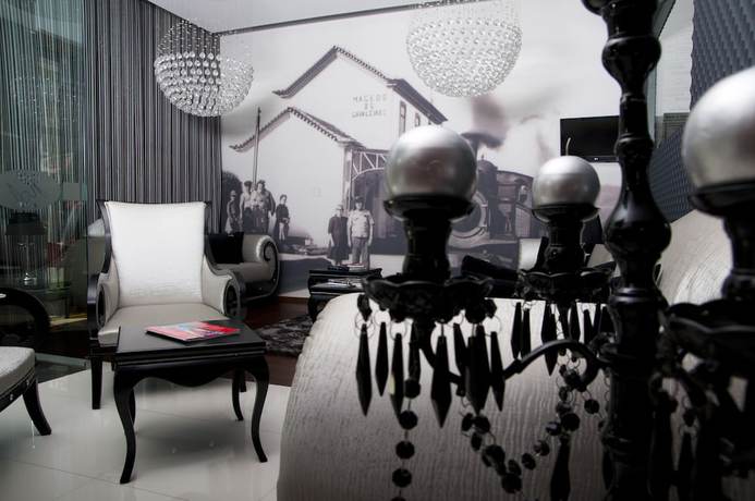 Imagen de los interiores del Hotel Alendouro. Foto 14