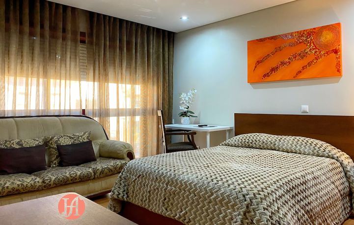 Imagen de la habitación del Hotel Alendouro. Foto 9