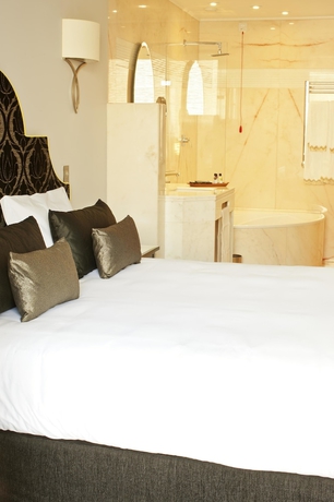 Imagen de la habitación del Hotel Alentejo Marmoris and Spa, A Small Luxury Of The World. Foto 8