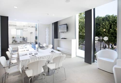 Imagen general del Hotel Alenti Sitges and Restaurant. Foto 7