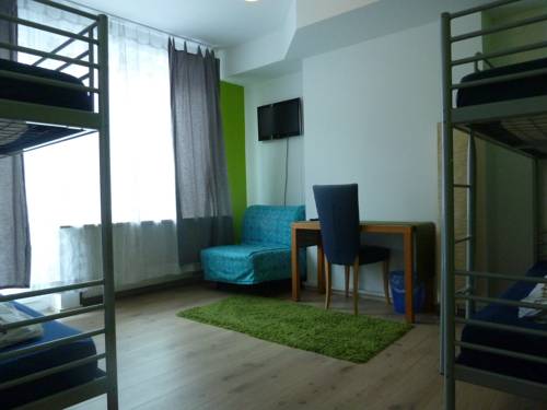 Imagen de la habitación del Hotel Aleo. Foto 16