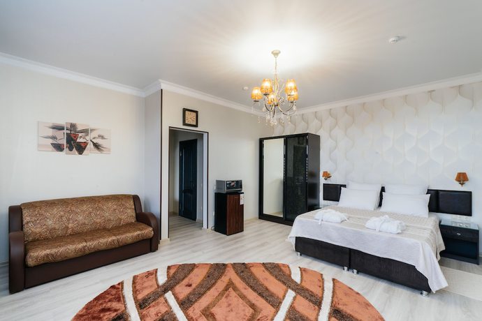 Imagen de la habitación del Hotel Aleon. Foto 15