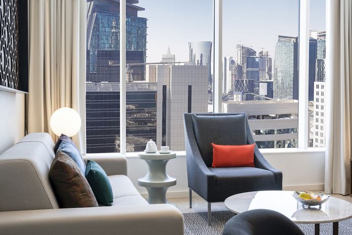 Imagen de la habitación del Hotel Aleph Doha Residences, Curio Collection By Hilton. Foto 3