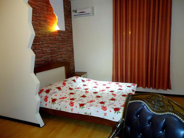 Imagen de la habitación del Hotel Aleppo, Erev&aacute;n. Foto 3