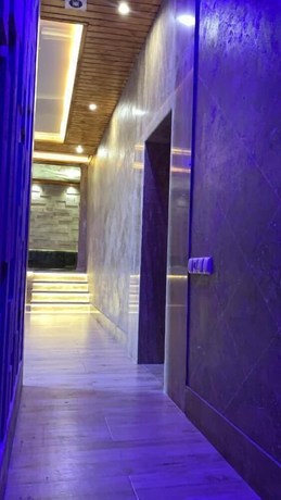 Imagen de la habitación del Hotel Aleppo, Erev&aacute;n. Foto 8