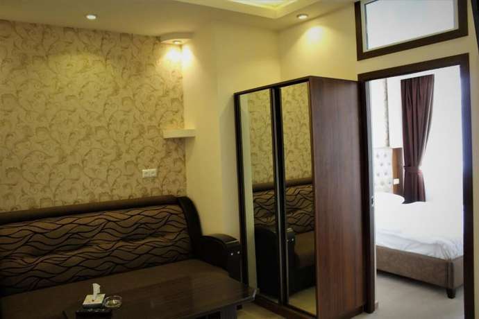 Imagen de la habitación del Hotel Aleppo, Erev&aacute;n. Foto 17