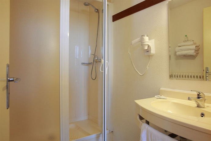 Imagen de la habitación del Hotel Alerion. Foto 13
