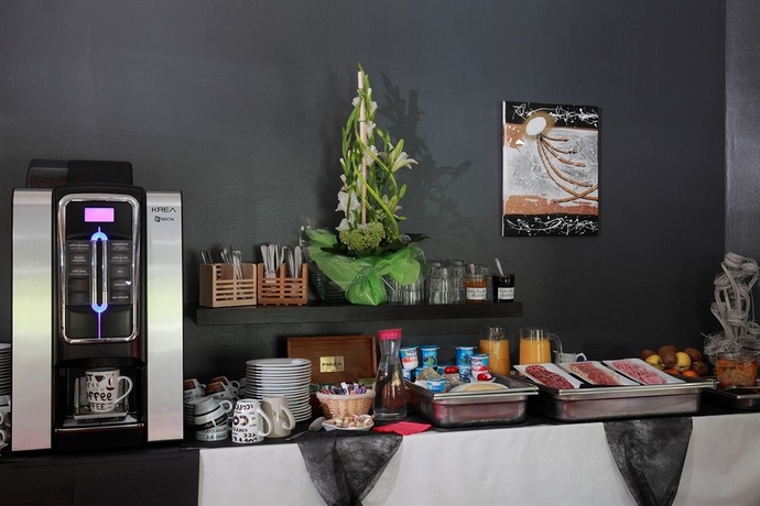 Imagen del bar/restaurante del Hotel Alerion. Foto 5