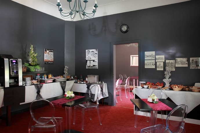 Imagen del bar/restaurante del Hotel Alerion. Foto 7
