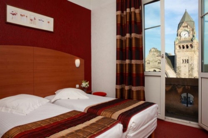 Imagen de la habitación del Hotel Alerion. Foto 15