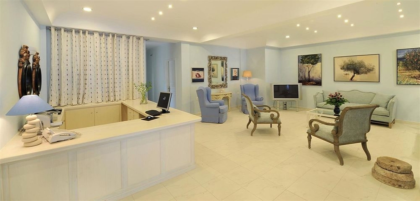 Imagen de los interiores del Hotel Alesahne Beach. Foto 11