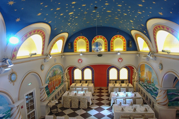 Imagen del bar/restaurante del Hotel Alesha Popovich Dvor. Foto 2