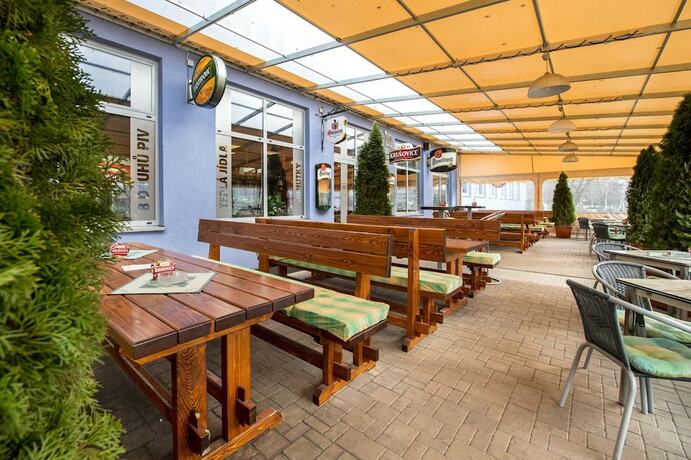Imagen del bar/restaurante del Hotel Alessandria. Foto 15