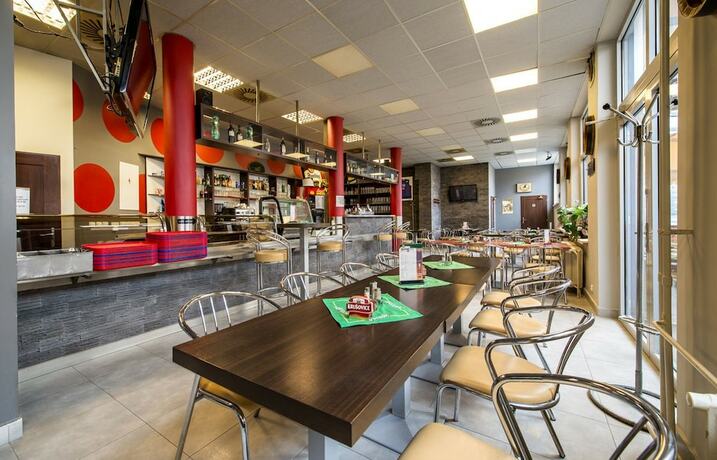 Imagen del bar/restaurante del Hotel Alessandria. Foto 17