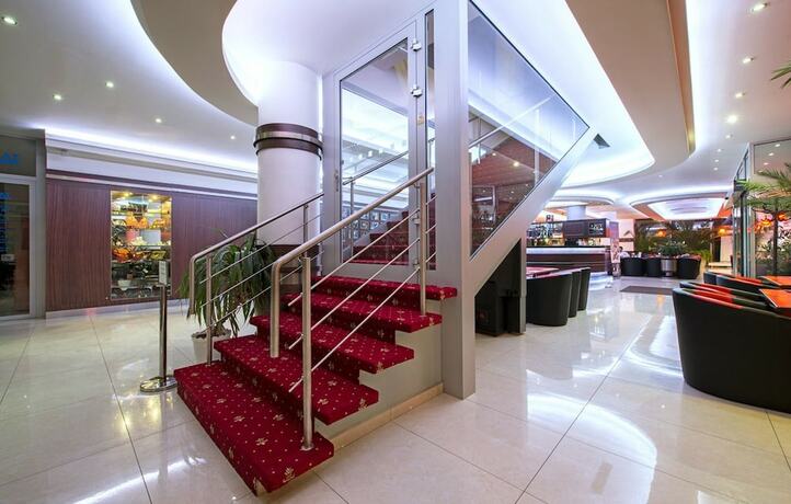 Imagen general del Hotel Alessandria. Foto 4