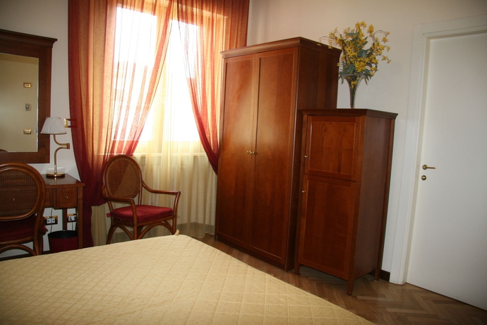 Imagen de la habitación del Hotel Alessandro Della Spina. Foto 4