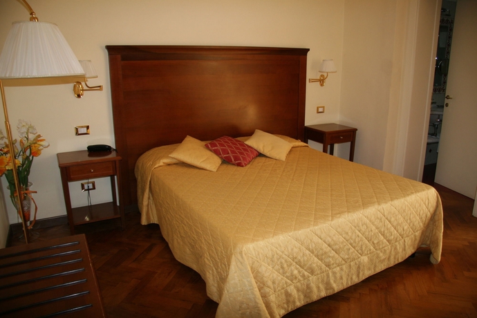 Imagen de la habitación del Hotel Alessandro Della Spina. Foto 9