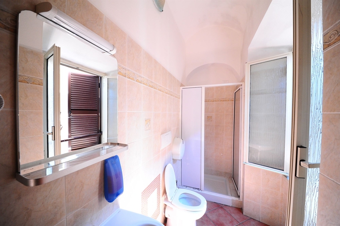 Imagen de la habitación del Hotel Alessandro Palace and Bar - Hostel. Foto 11