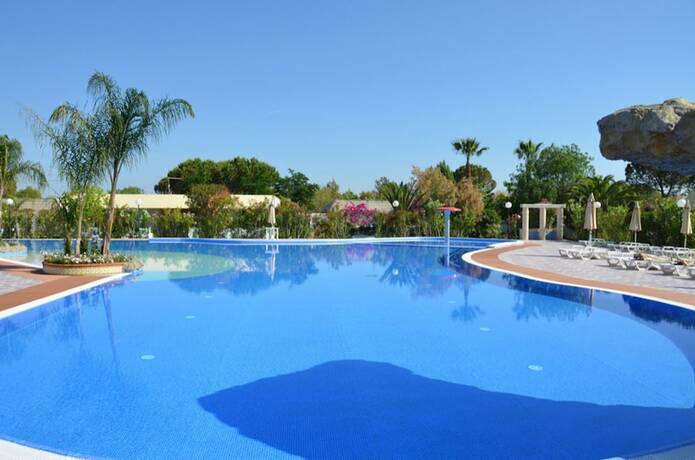 Imagen general del Hotel Alessidamo Club Metaponto. Foto 4