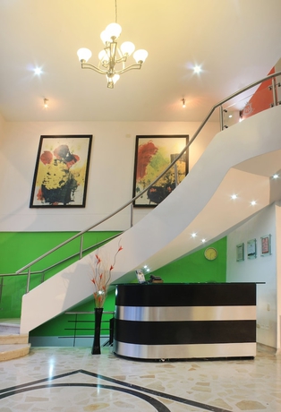 Imagen de los interiores del Hotel Alessio. Foto 18