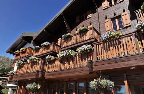 Imagen de la habitación del Hotel Aletsch. Foto 4