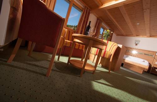 Imagen de la habitación del Hotel Aletsch. Foto 5