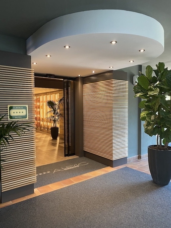 Imagen de los interiores del Hotel Alevic Sirmione. Foto 16