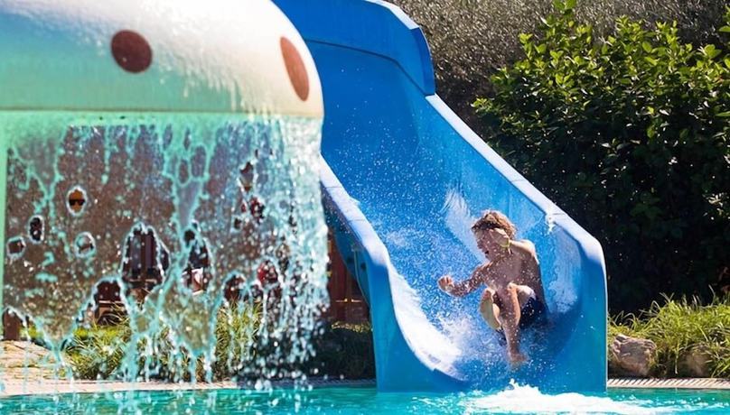 Imagen de la piscina del Hotel Alex Beach Hotel - Bungalows. Foto 20