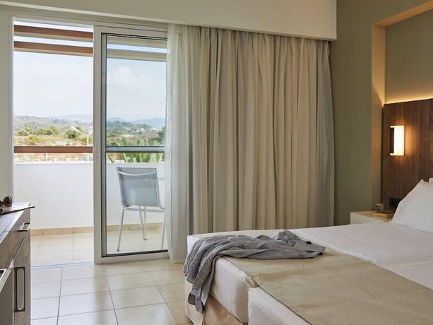 Imagen de la habitación del Hotel Alex Beach Hotel - Bungalows. Foto 9